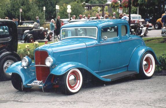 '32 Ford 5 window coupe